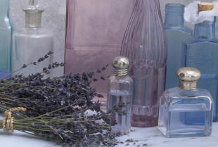 Wszystko co najlepsze z lawendy - skąd wzięła się popularność aromatów i olejków lawendowych
