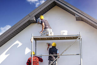 Tynkowanie budynków na wysokim poziomie z firmą ogólnobudowlaną Jacka Kucińskiego