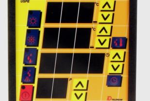 Sterowniki do kontrolowania pracy urządzeń piekarniczych oraz procesów technologicznych w ofercie firmy Teldream