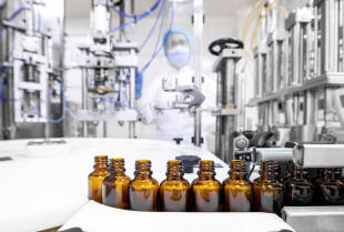 Jak wygląda proces produkcji suplementów w firmie Symbiofarm