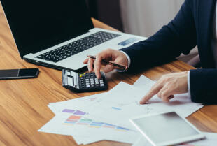  Księgowość twojej firmy w rękach Biura Rachunkowego Radek. Poznaj zalety współpracy z doradcami finansowymi