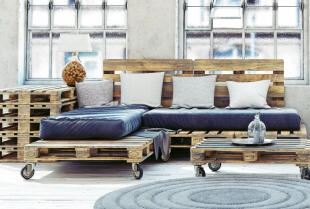 Stwórz oryginalne meble z palet firmy OSKAR Sprzedaż i skup palet!