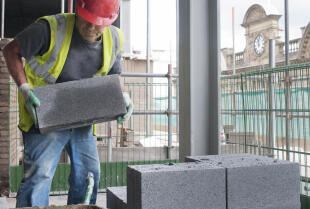 Jak wybrać odpowiedni rodzaj betonu z oferty firmy General Beton Polska?