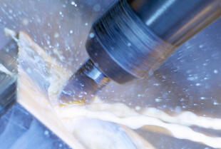 Na czym polega regeneracja narzędzi skrawających? Wyjaśniają fachowcy firmy STERNISKO INDUSTRY  