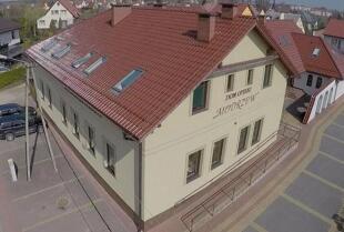 Czy dom seniora jest lepszym wyjściem niż opieka domowa? Poznaj Dom Opieki Modrzew