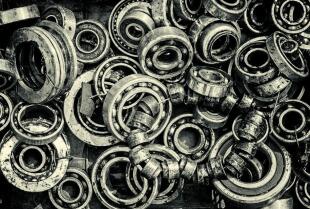 Czym są i jakie jest zadanie łożysk?