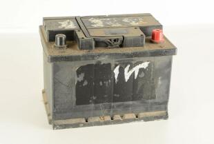 Zakład obrotu złomem R. Jeliński, M. Jeliński s.c.: Jak w bezpieczny i legalny sposób pozbyć się niesprawnych akumulatorów?