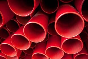 Porównanie właściwości rur z tworzyw sztucznych dostępnych w ofercie firmy Wortex-Bis i tradycyjnych materiałów