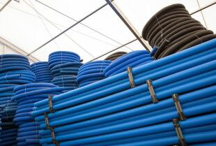Zalety stosowania rur z tworzyw sztucznych w projektach infrastruktury miejskiej