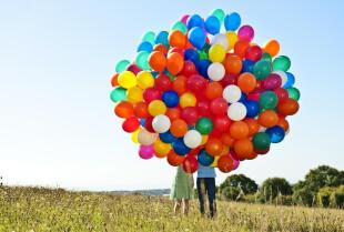 Wykorzystanie helu w technologii wypełniania balonów i powietrznych pojazdów