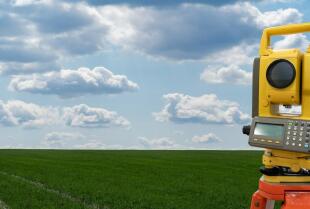 Pomiary sytuacyjno-wysokościowe w budownictwie