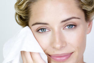 Chusteczki nawilżane - niezbędny gadżet na różne okazje