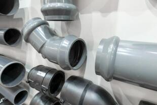 Rury PVC w systemach wodno-kanalizacyjnych