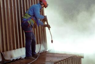 Mycie elewacji – nowoczesne metody i korzyści